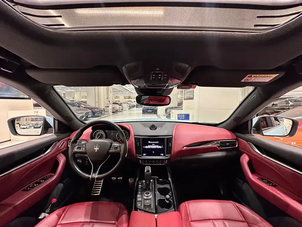 Maserati Levante 2022 из CN, фото 8