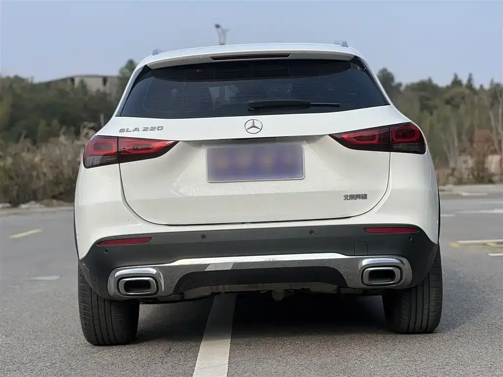 Mercedes-Benz GLA 2023 из CN, фото 7