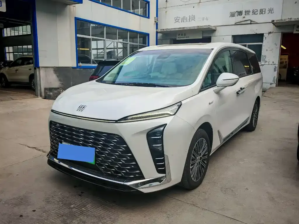 Buick GL8 Hybrid 2024 из CN, фото 1