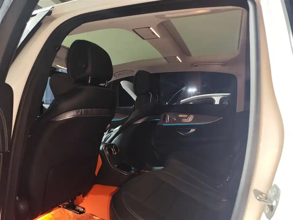 [object Object] E-Class 2023 из CN, фото 5