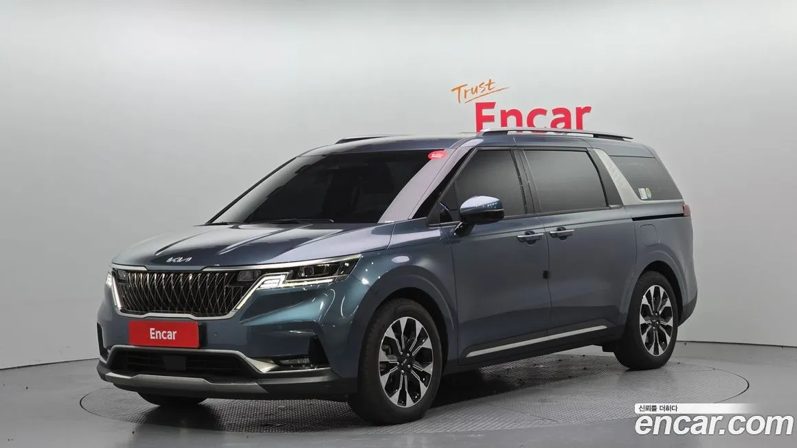 Kia Carnival 2023 из KR, фото 1