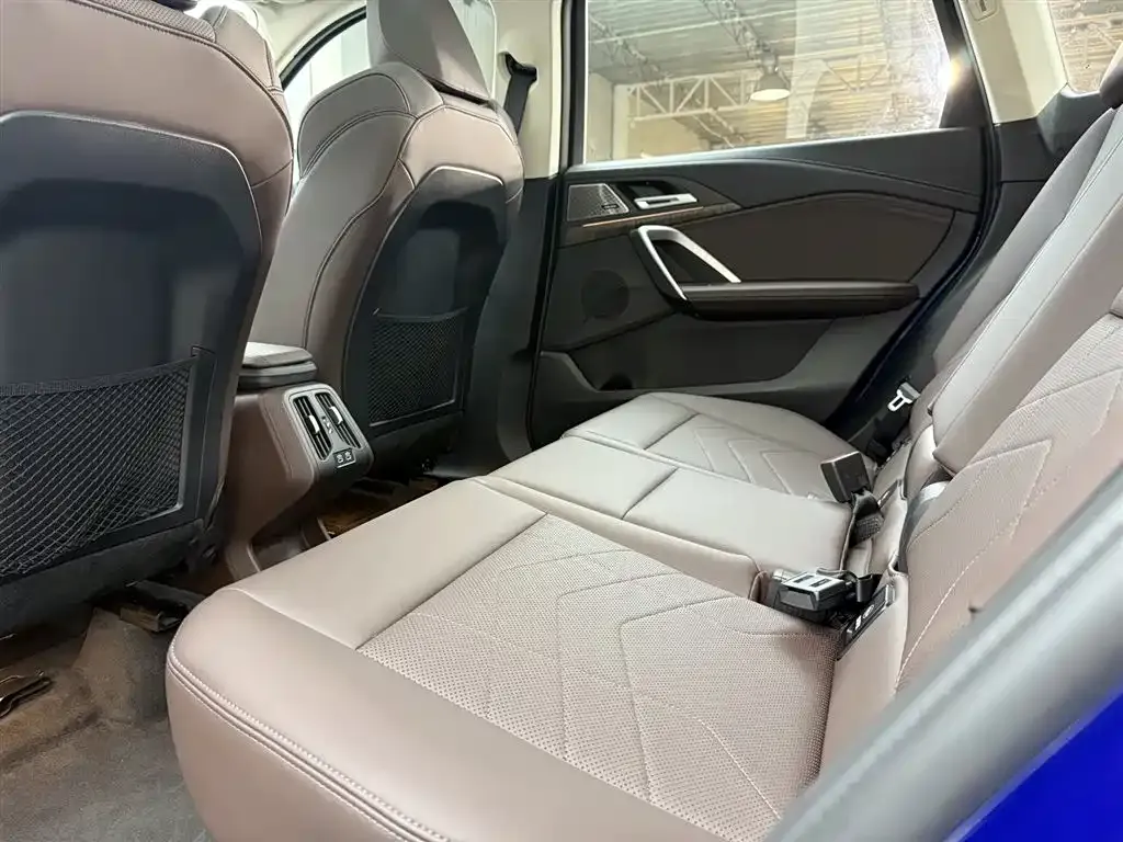 BMW X1 2024 из CN, фото 8