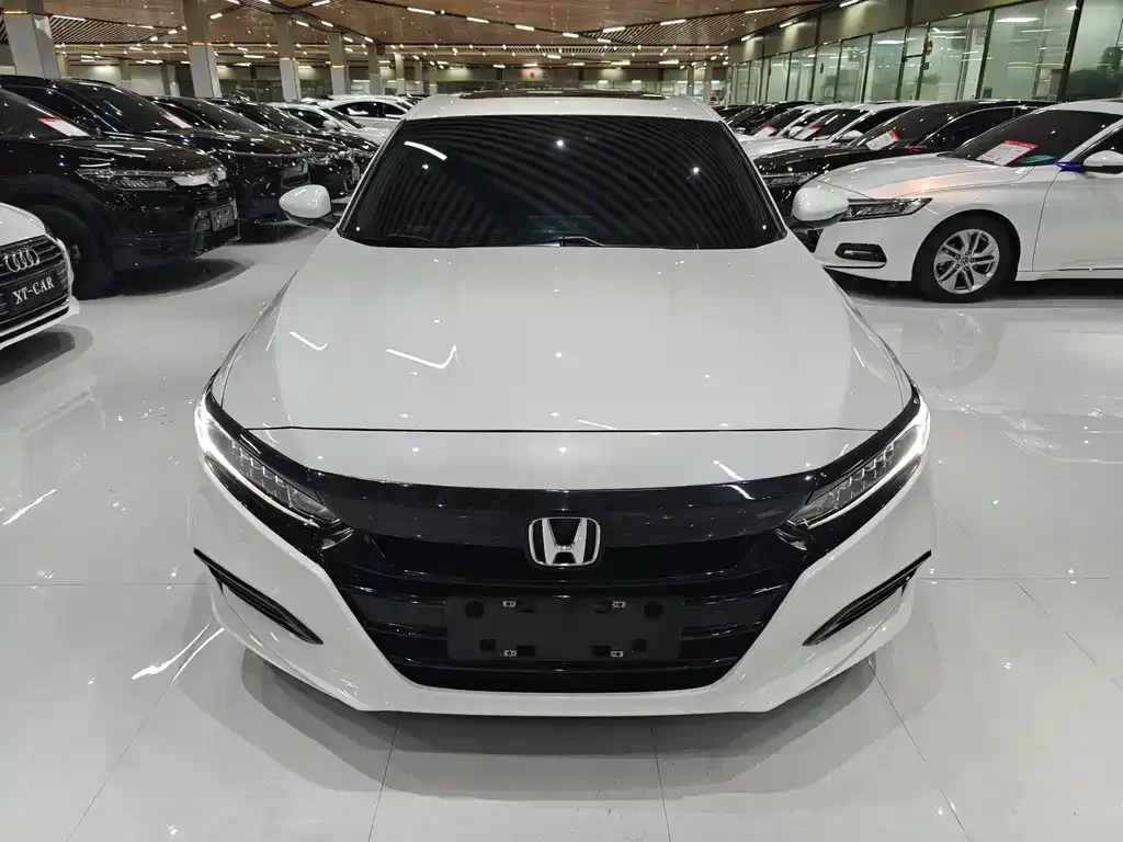 Honda Accord 2021 из CN, фото 2