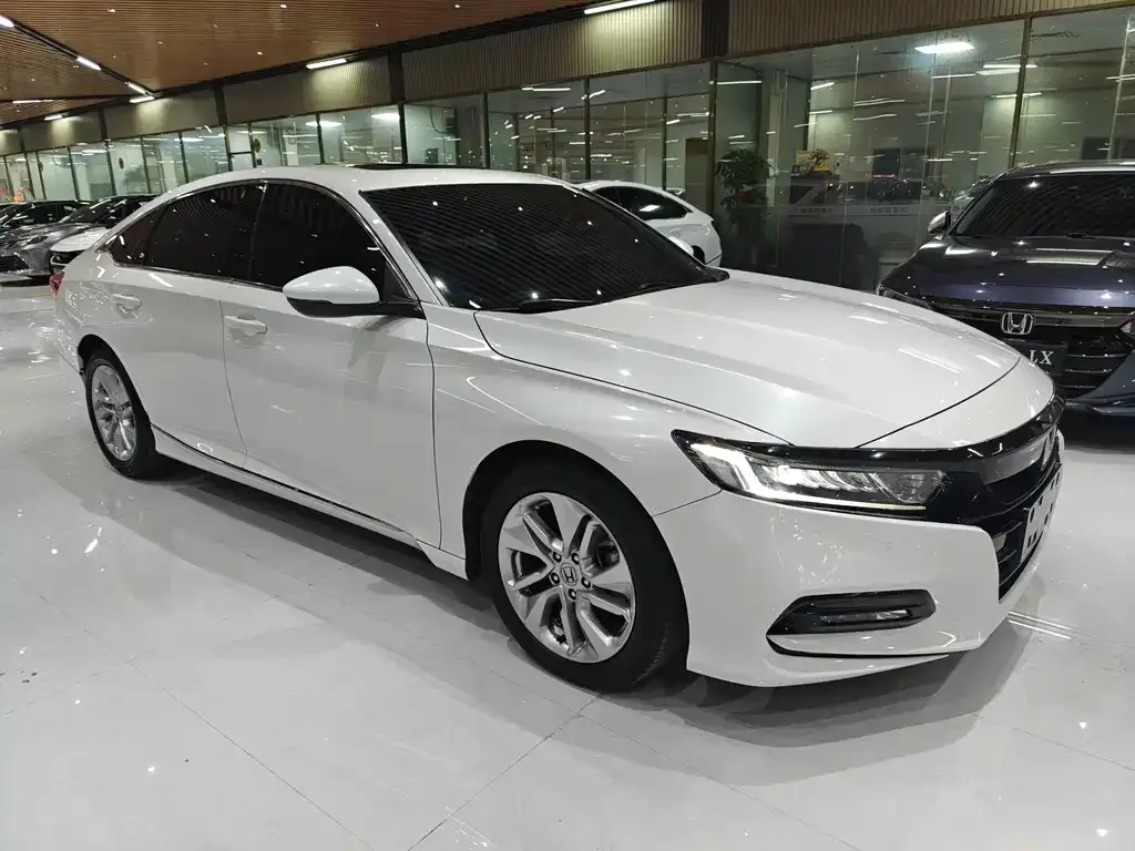 Honda Accord 2021 из CN, фото 3