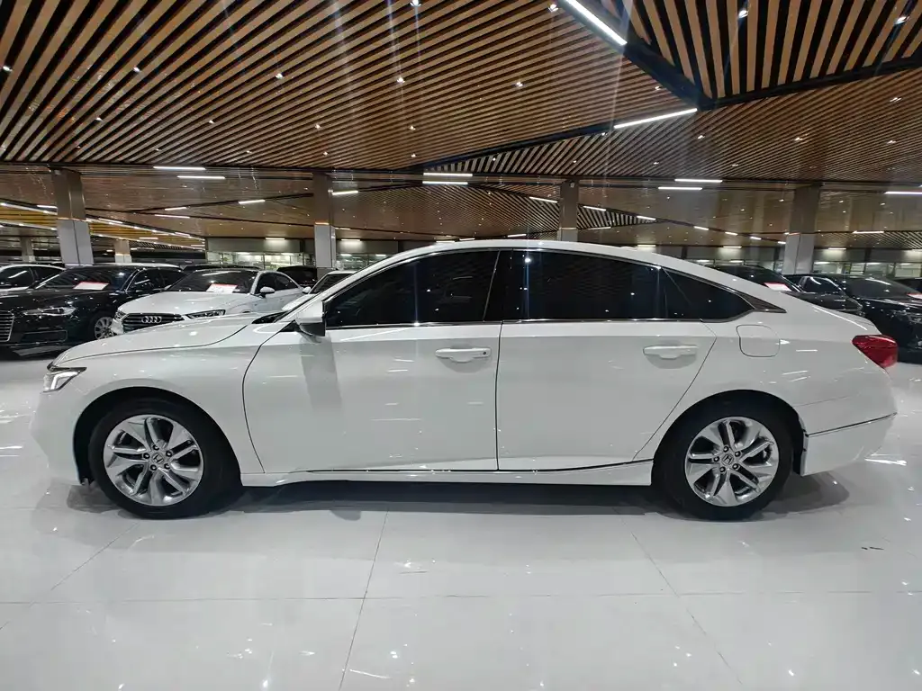 Honda Accord 2021 из CN, фото 5