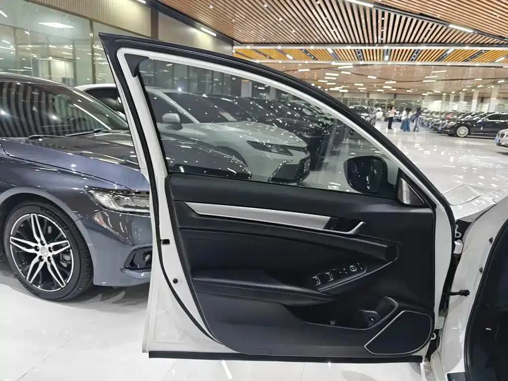 Honda Accord 2021 из CN, фото 7