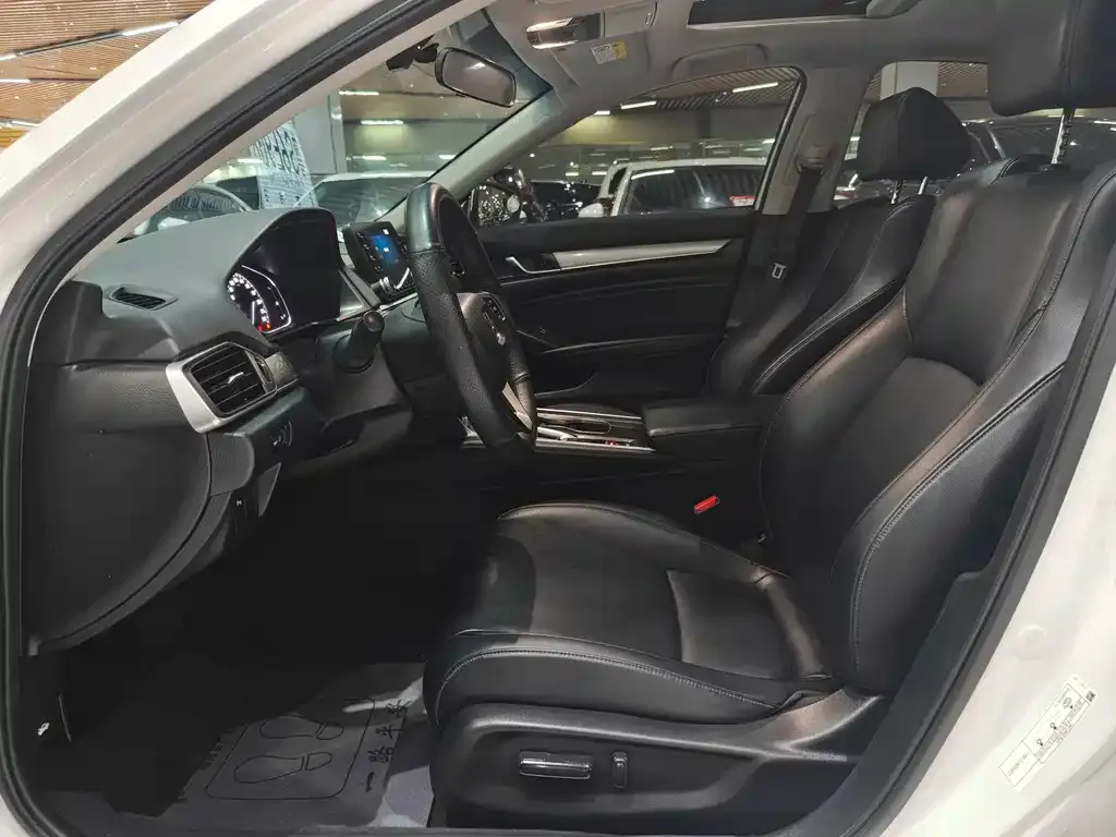 Honda Accord 2021 из CN, фото 8