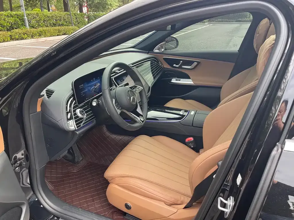 Mercedes-Benz E-Class 2024 из CN, фото 7