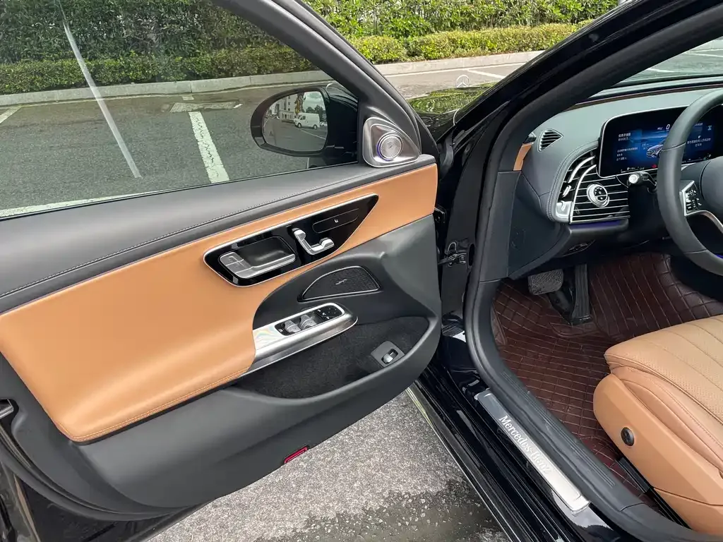 Mercedes-Benz E-Class 2024 из CN, фото 8