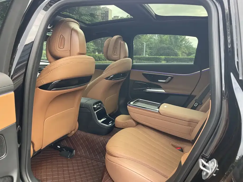 Mercedes-Benz E-Class 2024 из CN, фото 9
