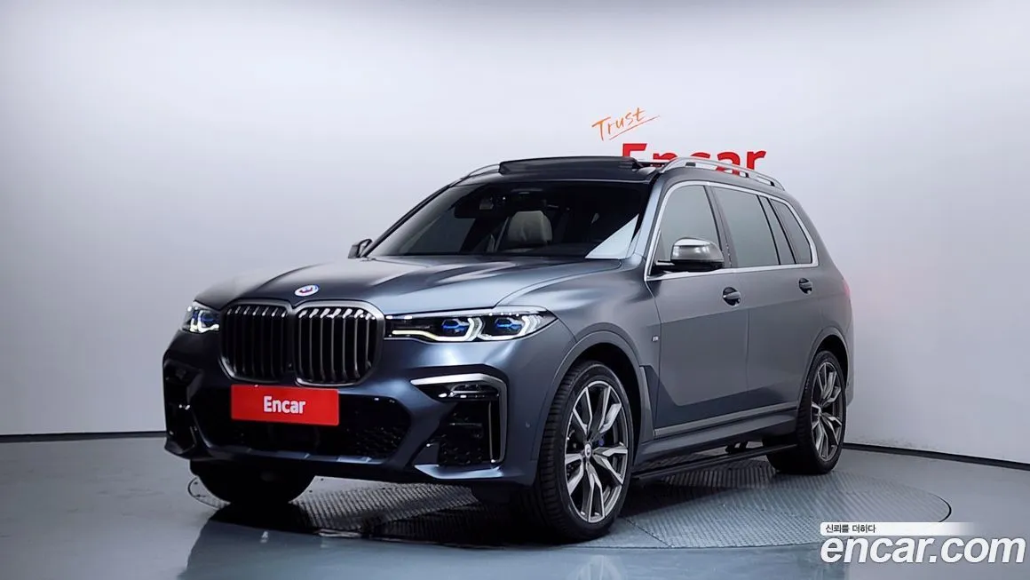 BMW X7 — фото 1