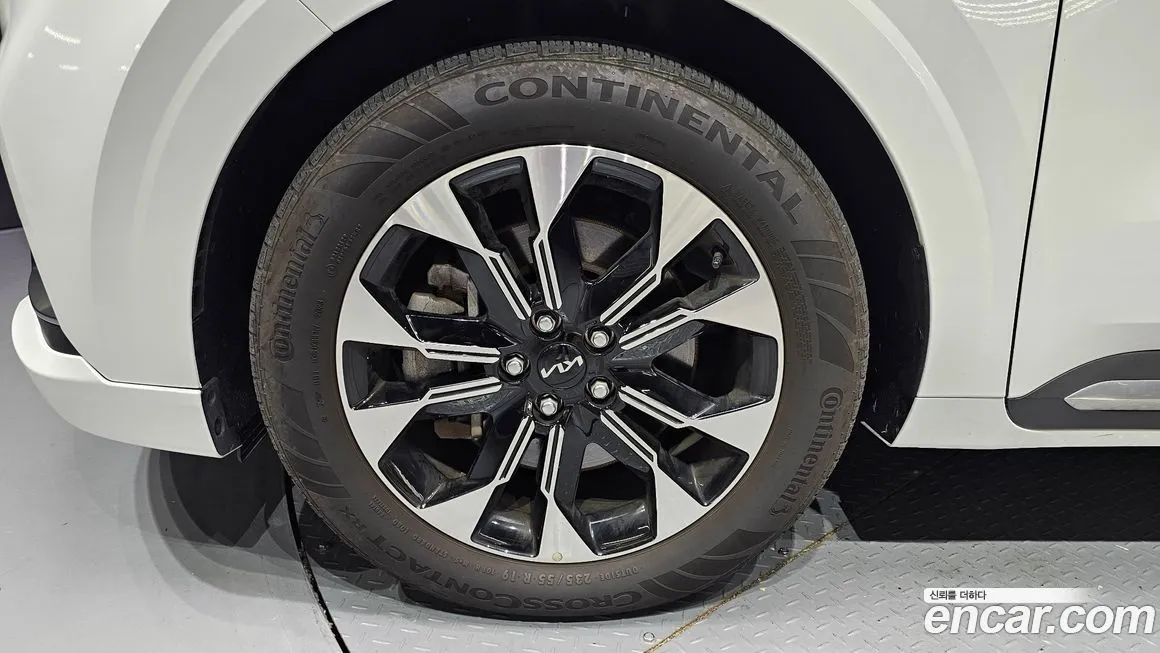 Kia Carnival 2023 из KR, фото 5