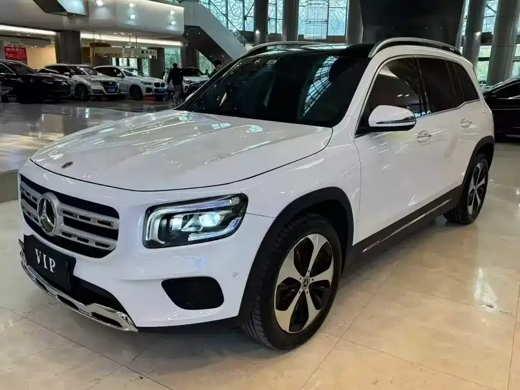 Mercedes-Benz GLB 2023 из CN, фото 1