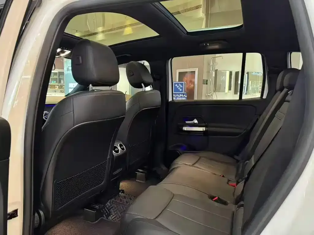 Mercedes-Benz GLB 2023 из CN, фото 6