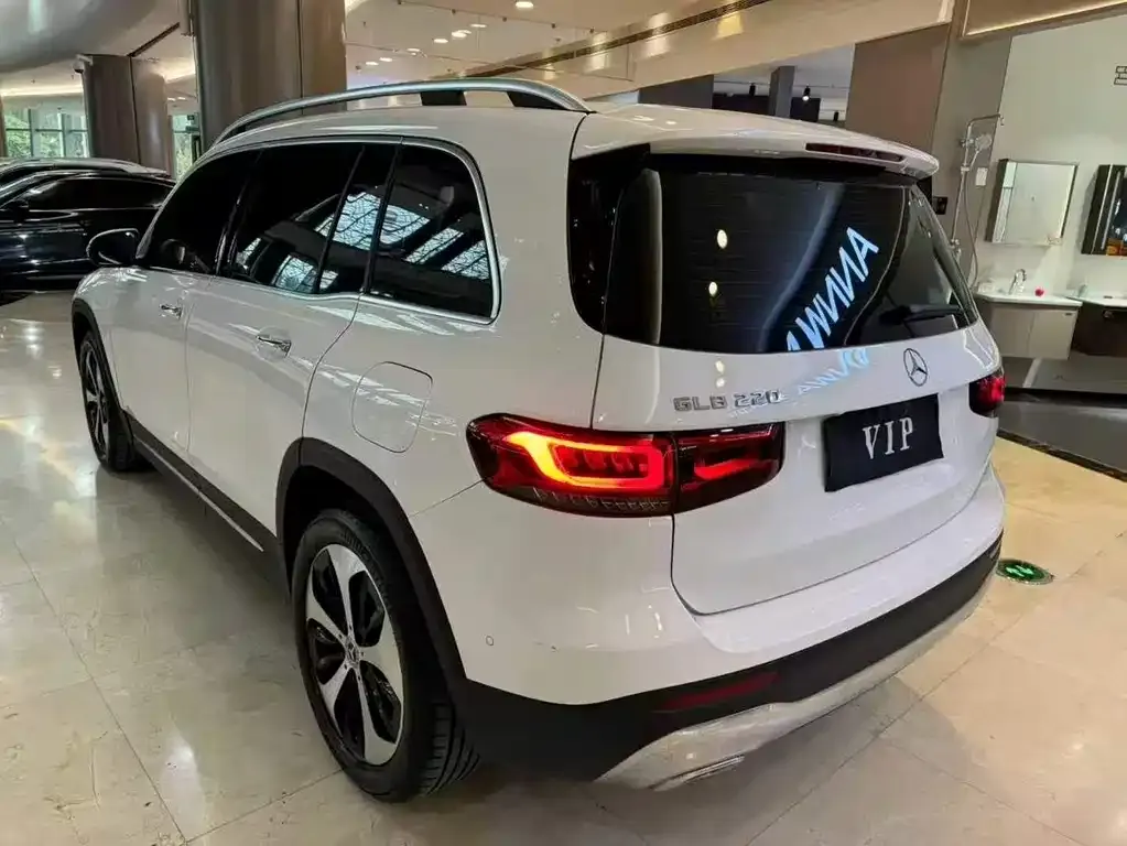 Mercedes-Benz GLB 2023 из CN, фото 9