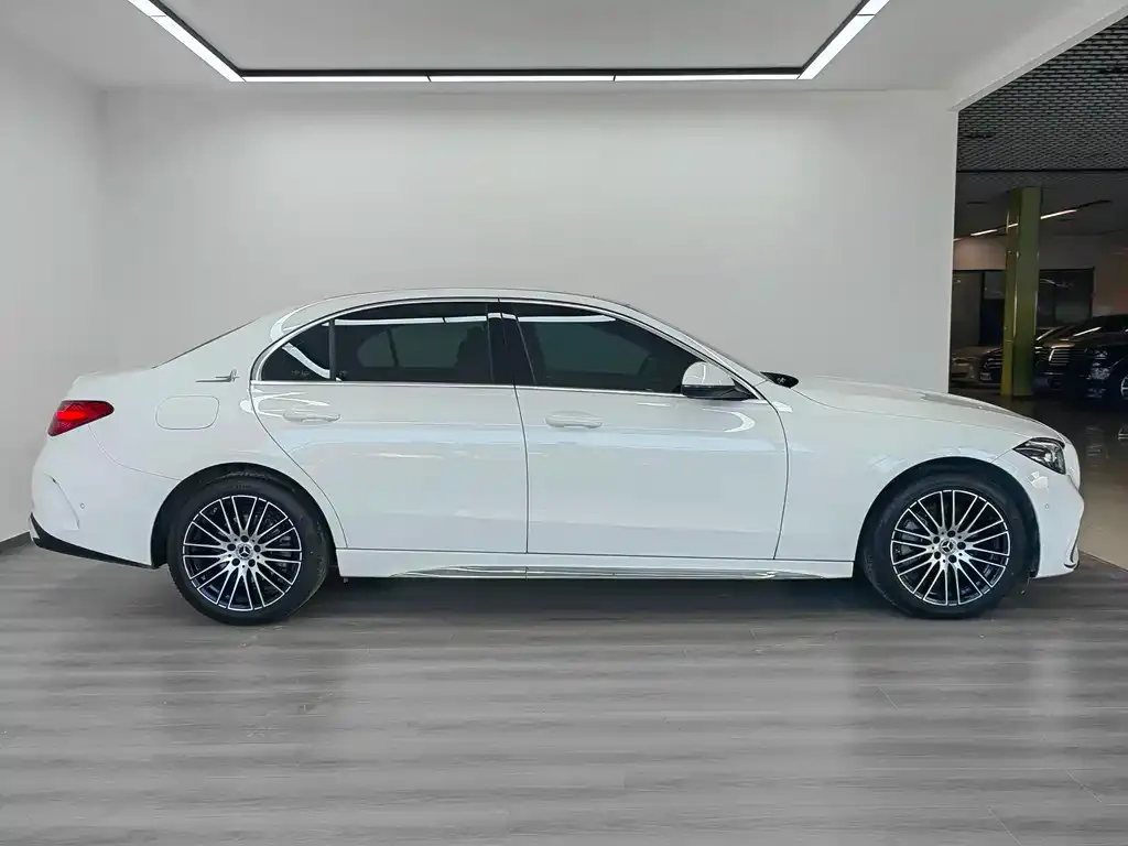 Mercedes-Benz C-Class 2024 из CN, фото 4