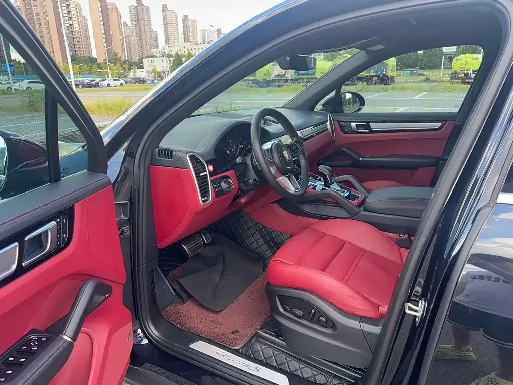 Porsche Cayenne 2023 из CN, фото 4