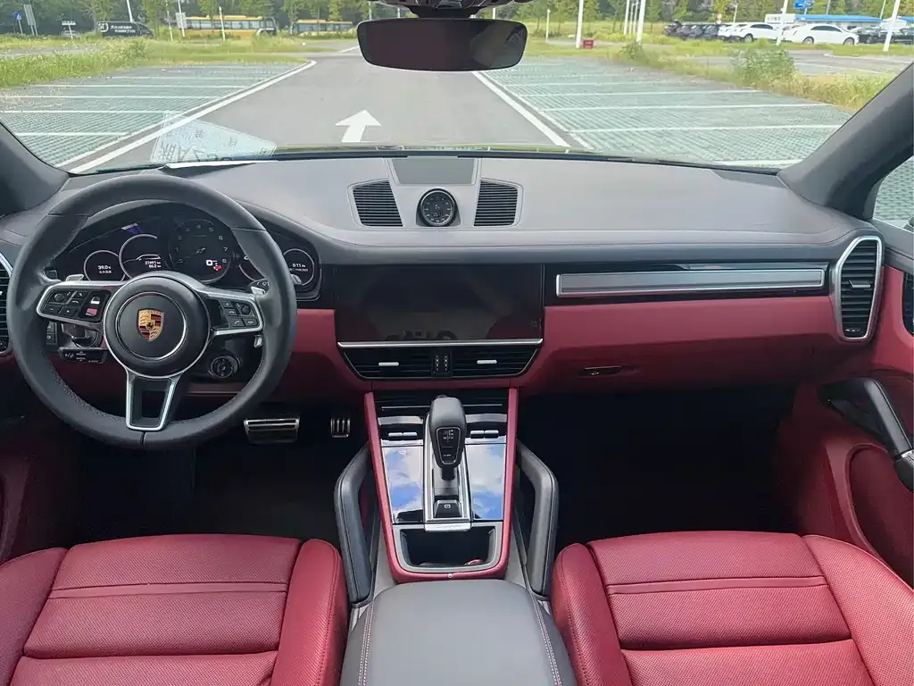 Porsche Cayenne 2023 из CN, фото 6