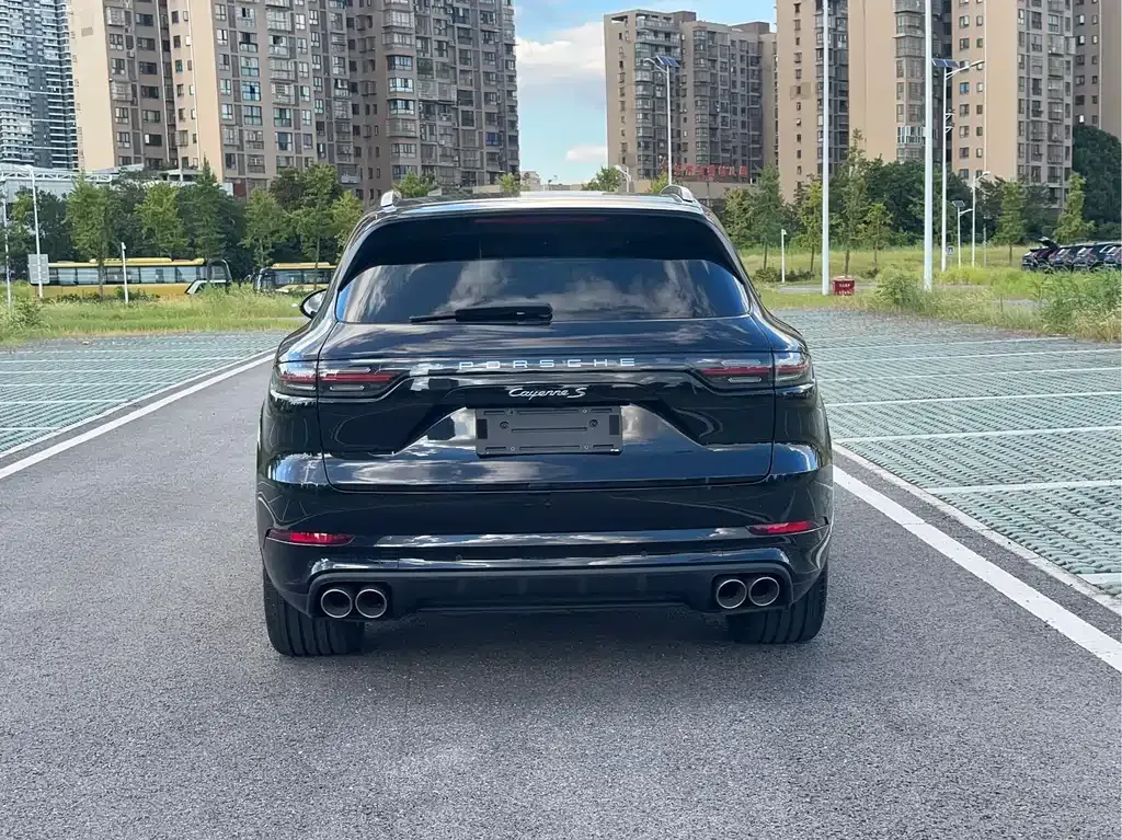 Porsche Cayenne 2023 из CN, фото 8