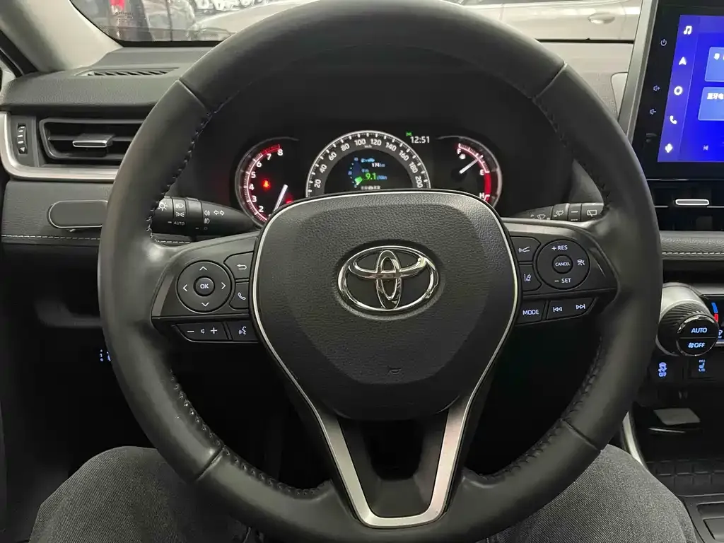 Toyota RAV4 2021 из CN, фото 8