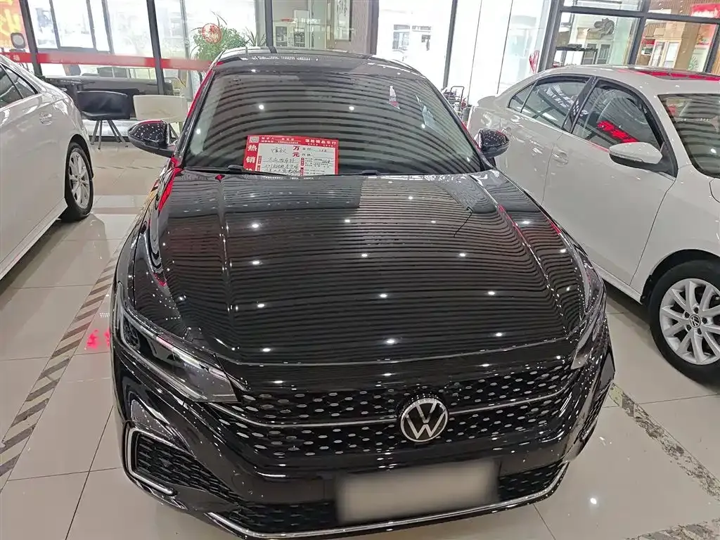 Volkswagen Passat 2022 из CN, фото 3