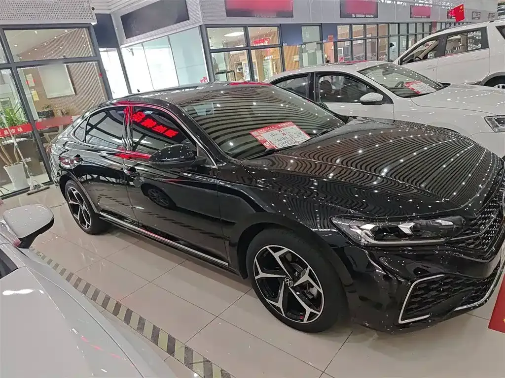 Volkswagen Passat 2022 из CN, фото 4