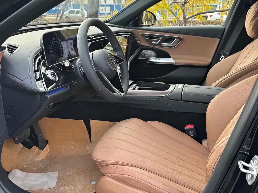 Mercedes-Benz E-Class 2025 из CN, фото 10