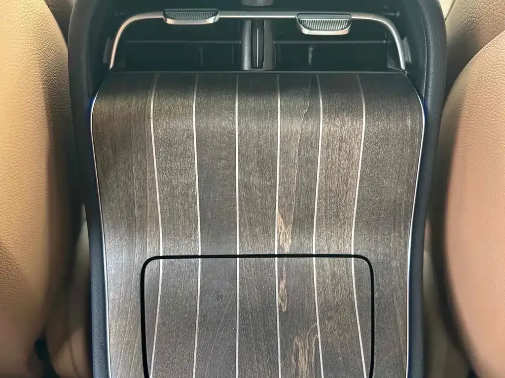 Mercedes-Benz E-Class 2025 из CN, фото 4