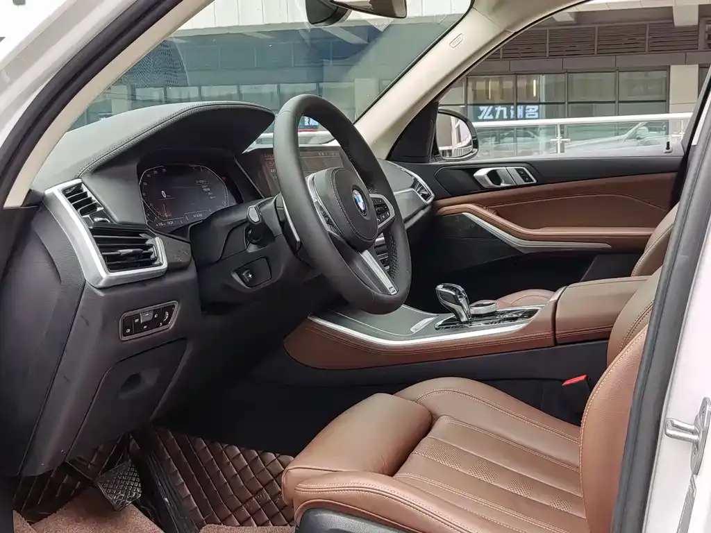 [object Object] X5 (Import) 2022 из CN, фото 9