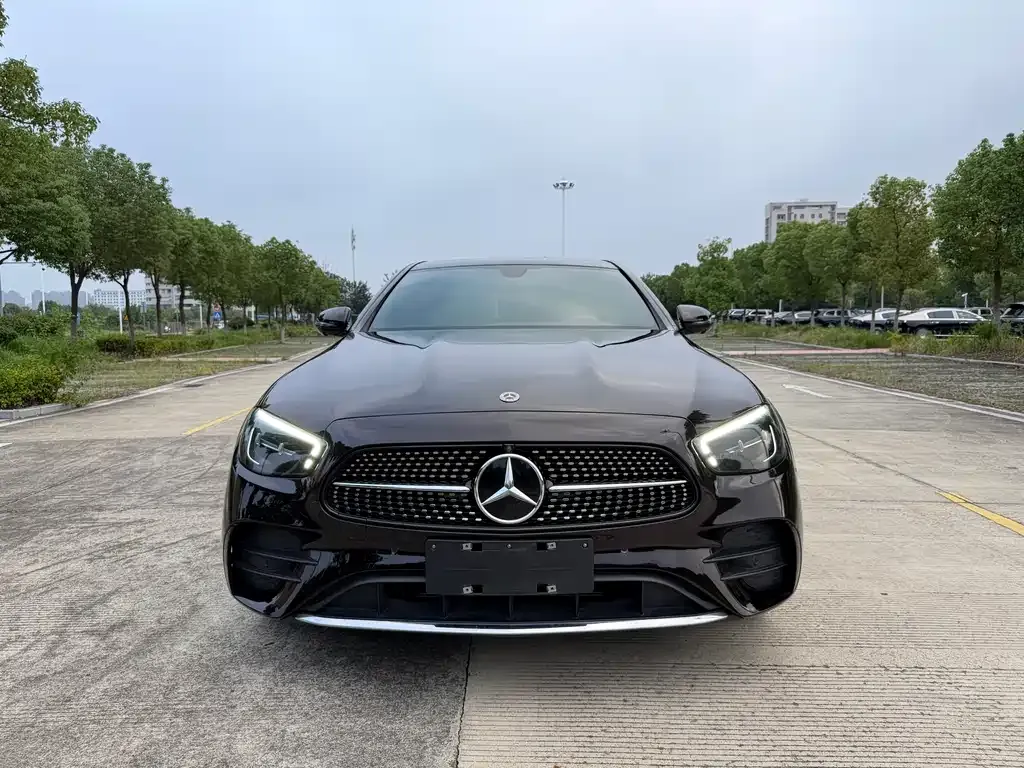Mercedes-Benz E-Class 2023 из CN, фото 2