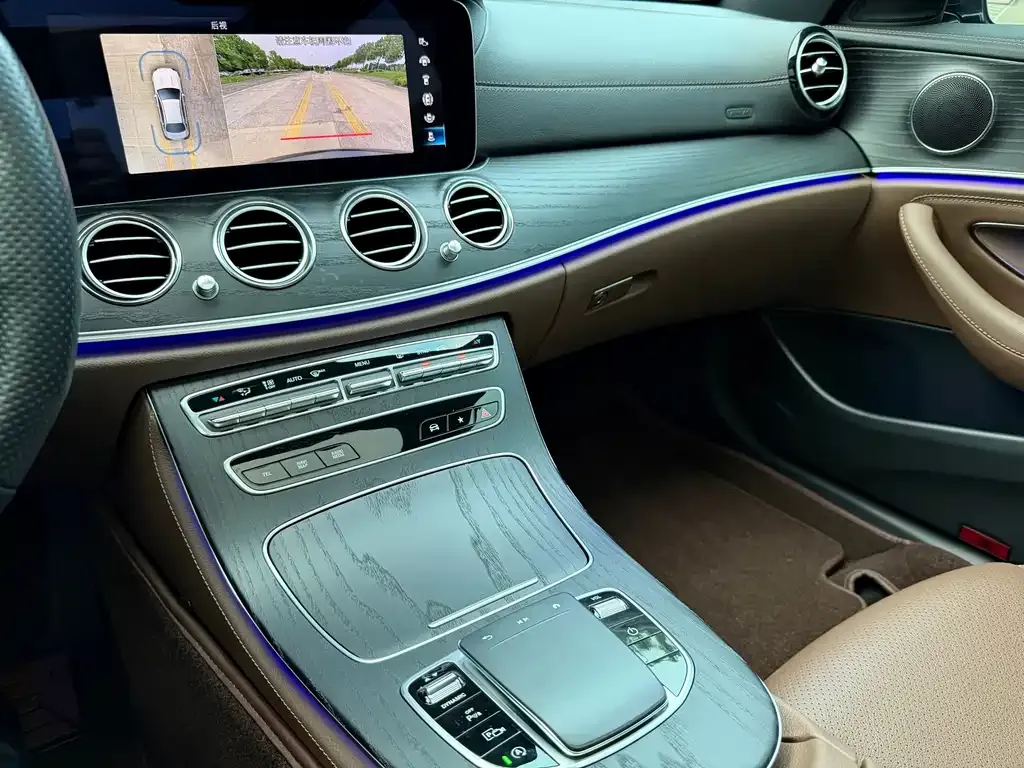 Mercedes-Benz E-Class 2023 из CN, фото 9