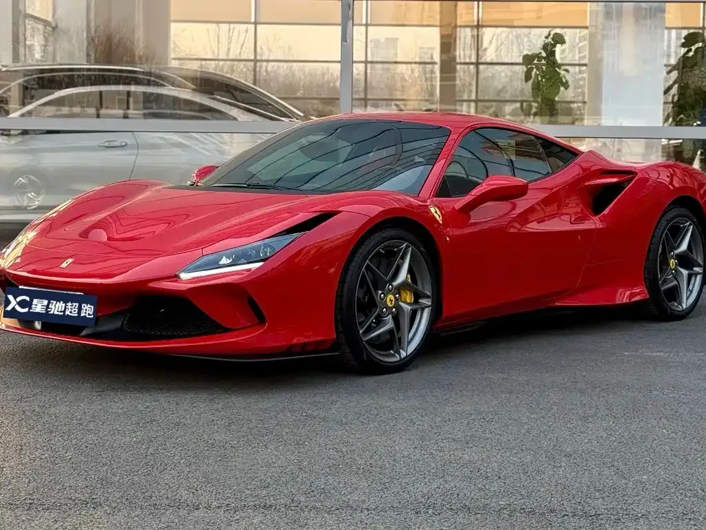 Ferrari F8 — фото 2