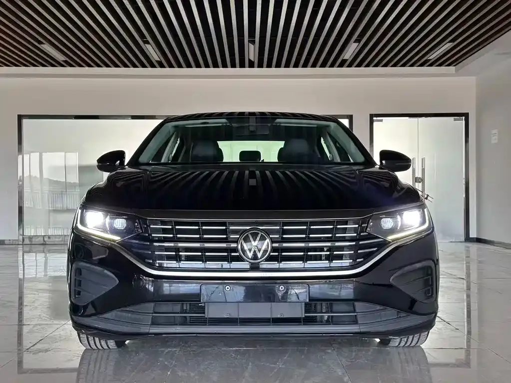 Volkswagen Passat — фото 2