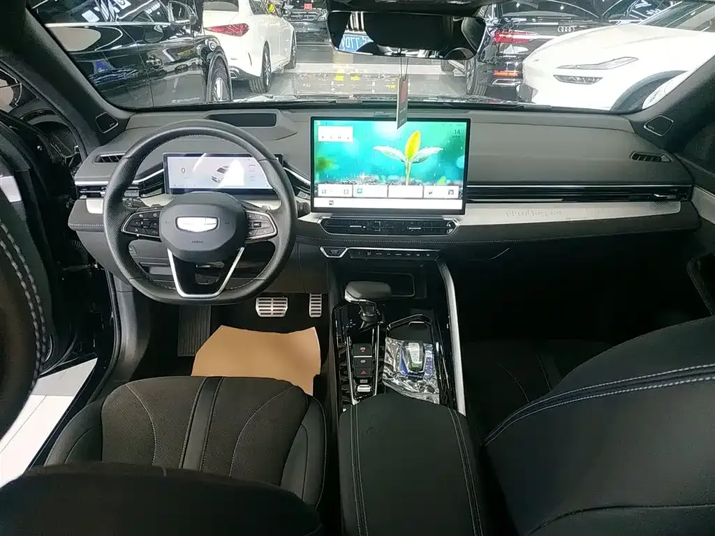 Geely Xingrui 2025 из CN, фото 10