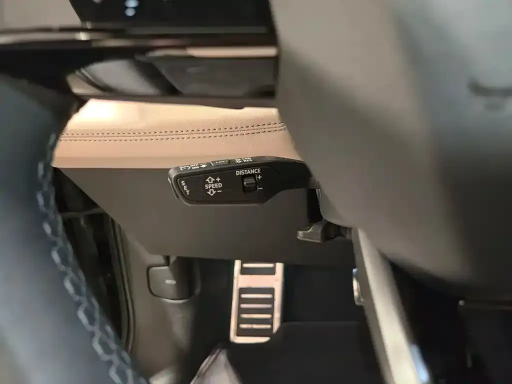 Audi Q6L e-tron 2025 из CN, фото 10