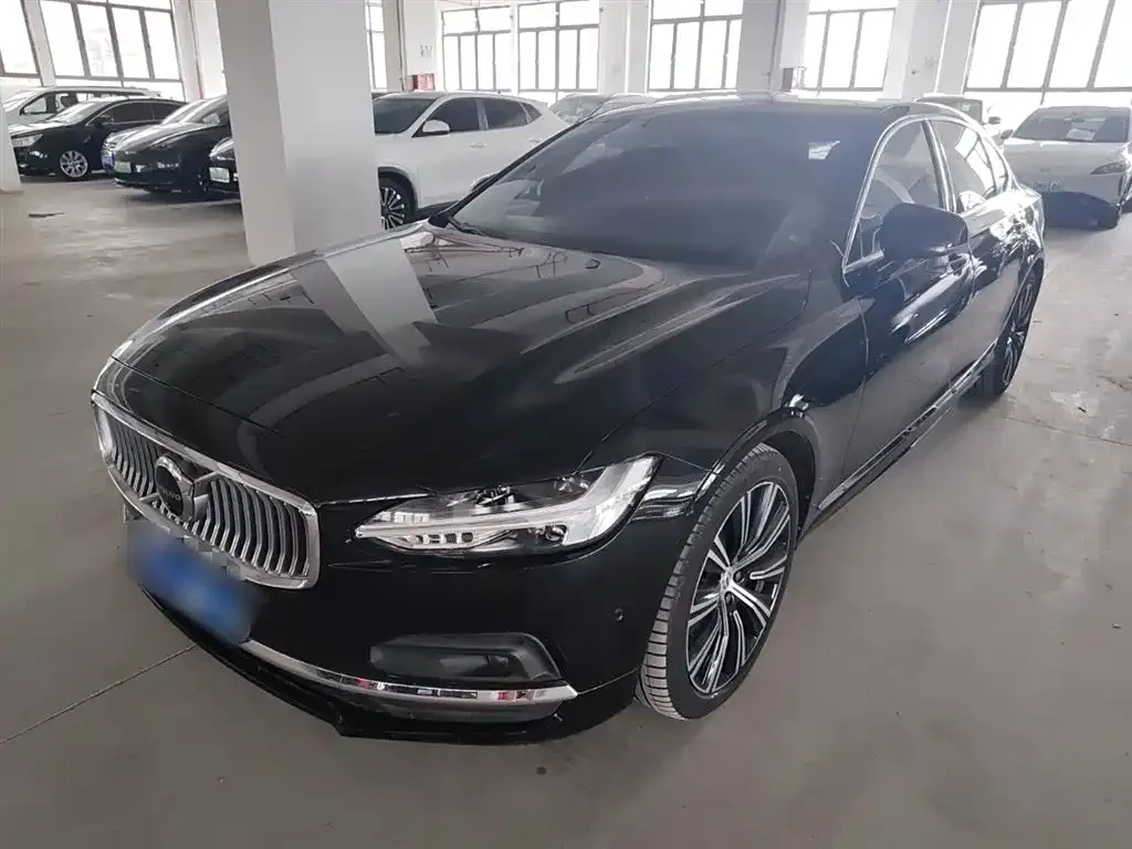 Volvo S90 2022 из CN, фото 1