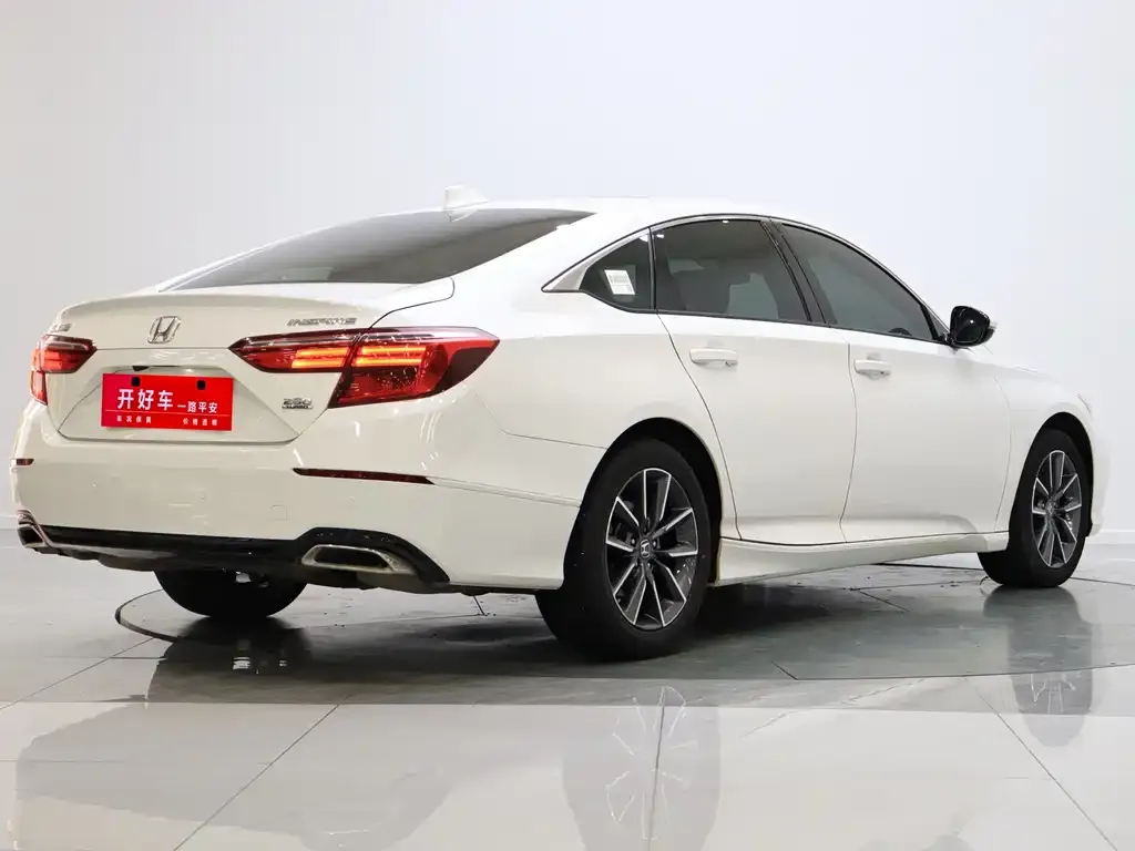 Honda Inspire 2022 из CN, фото 4