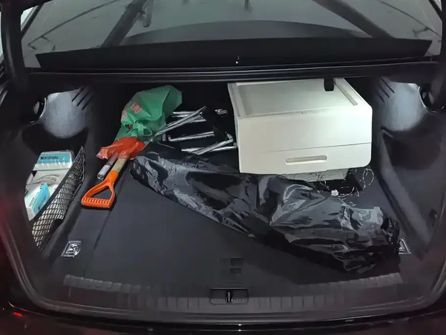 Audi A6L 2022 из CN, фото 4