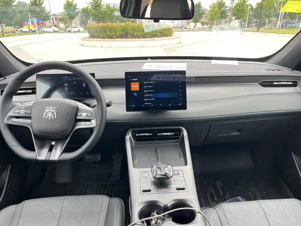 BYD Qin PLUS 2025 из CN, фото 8