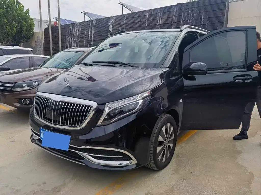 Mercedes-Benz Vito 2023 из CN, фото 6