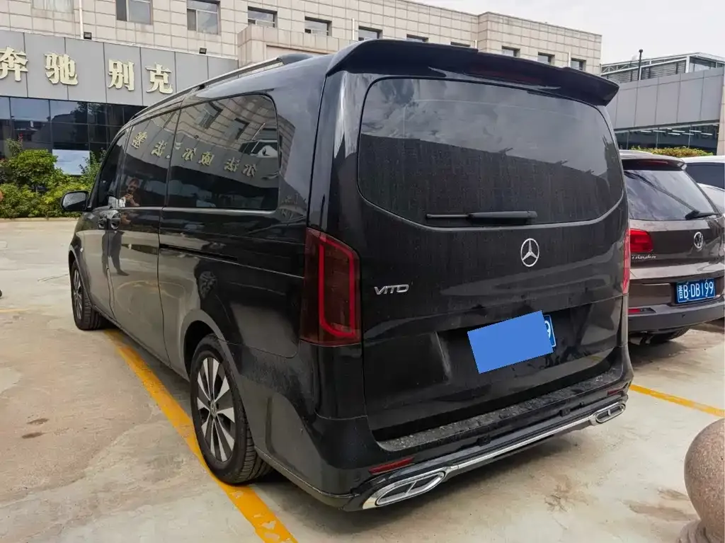 Mercedes-Benz Vito 2023 из CN, фото 7