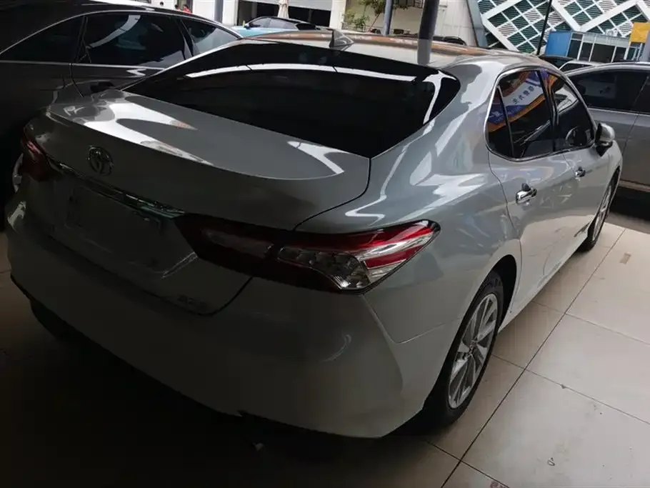 Toyota Camry 2022 из CN, фото 3