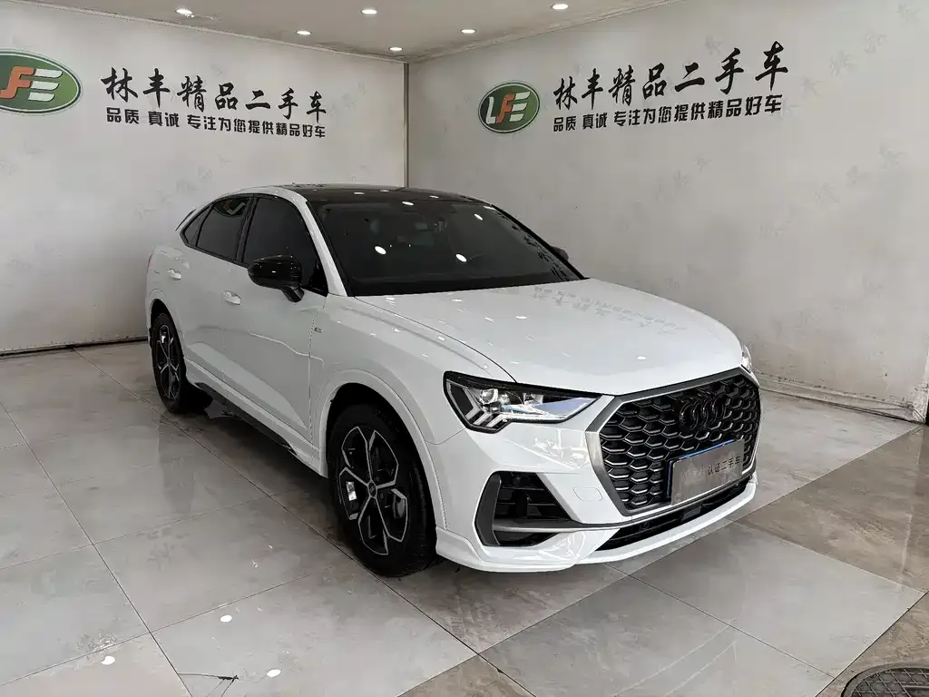 Audi Q3 Sportback — фото 3