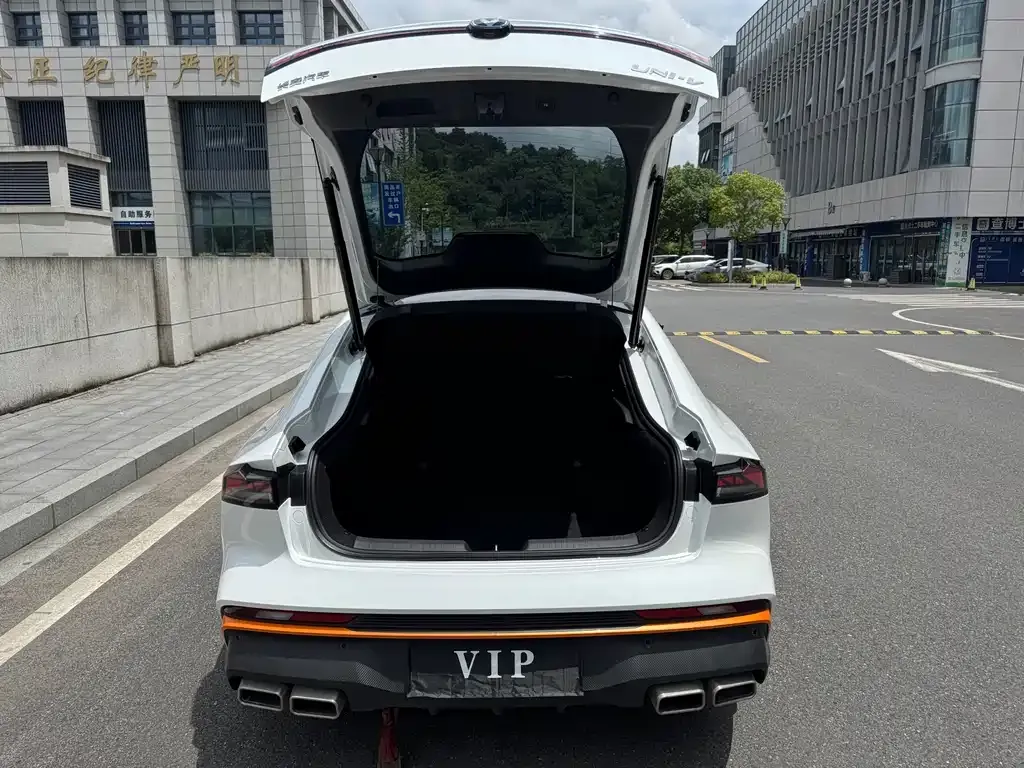 Changan UNI-V 2024 из CN, фото 10