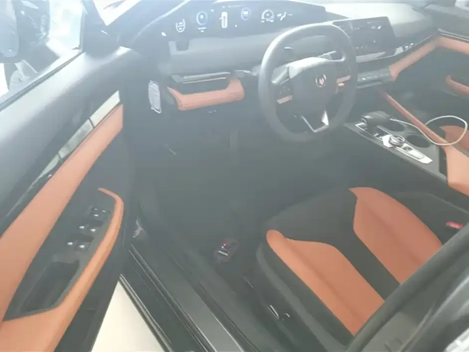 Changan UNI-V 2024 из CN, фото 10