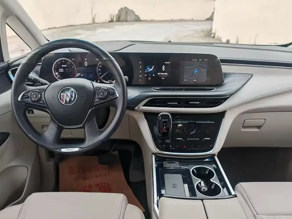 Buick GL8 2023 из CN, фото 6