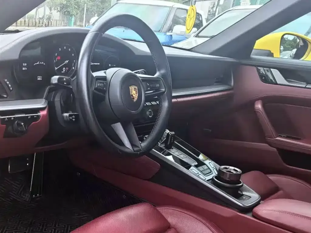 Porsche 911 2021 из CN, фото 8