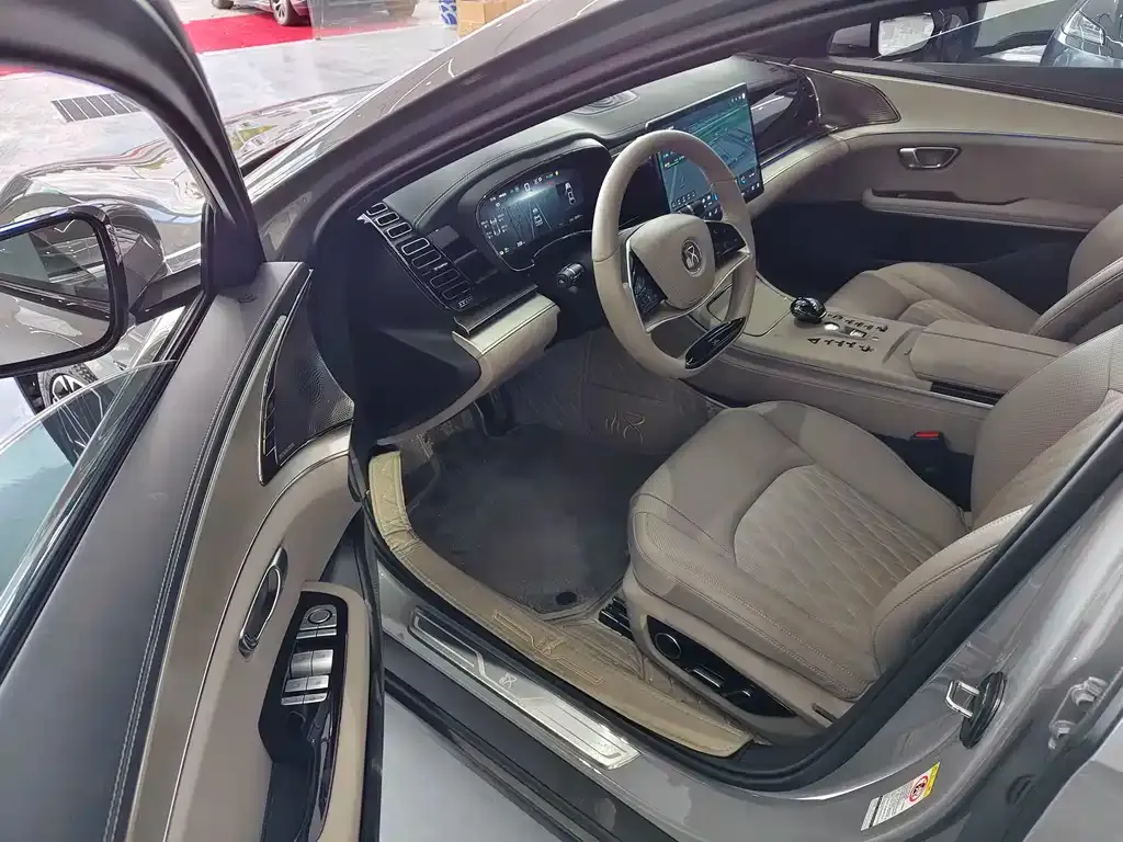 BYD Han 2025 из CN, фото 5