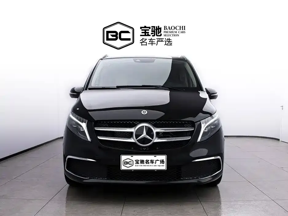 Mercedes-Benz V-Class 2023 из CN, фото 2