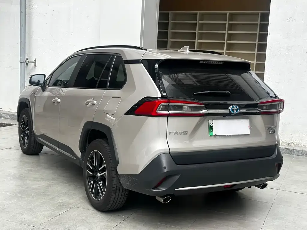 Toyota Wildlander New Energy 2024 из CN, фото 9